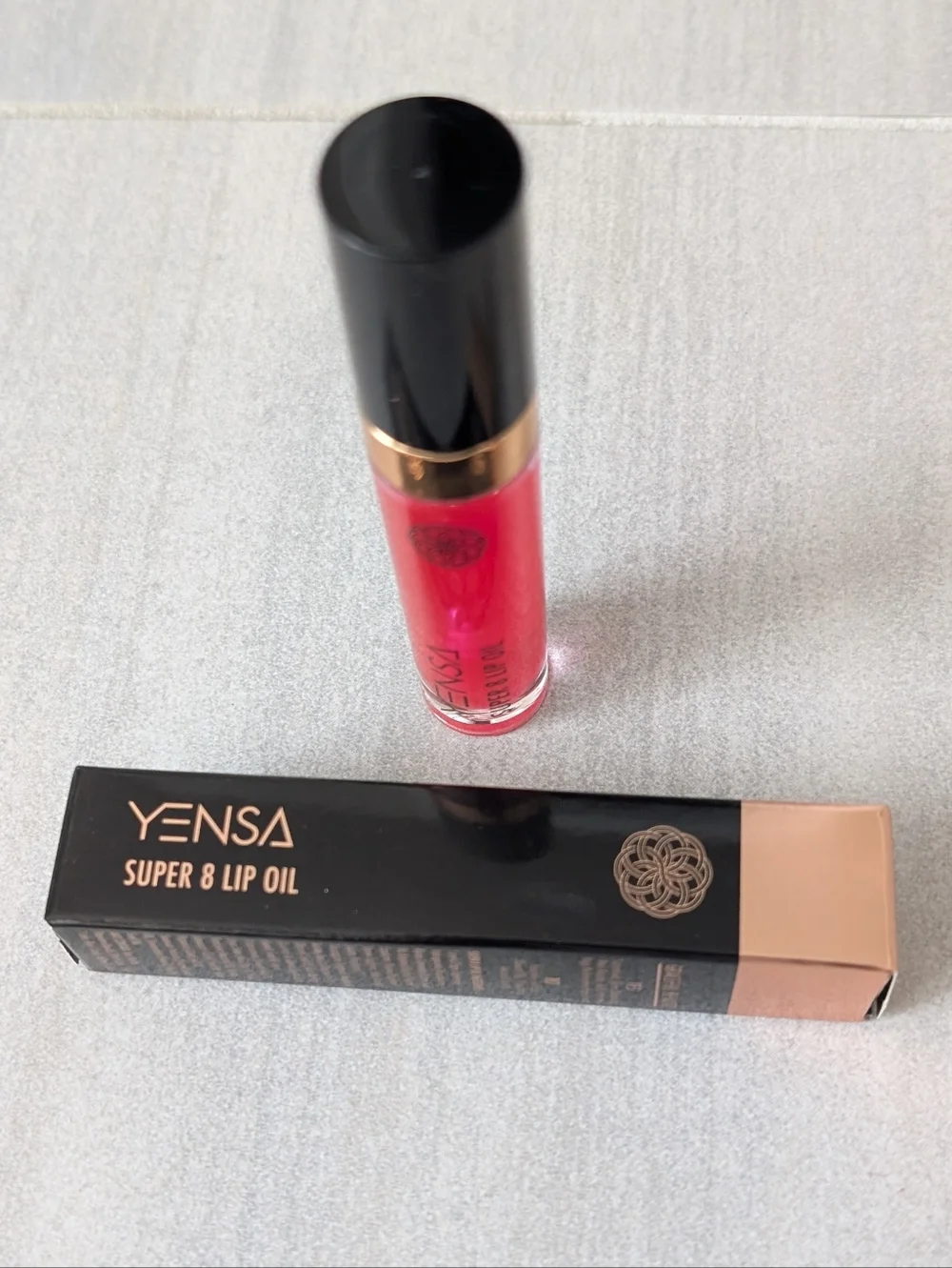 Yensa Super 8 Lip Oil — Bright Pink Hydrating Gloss NIB
